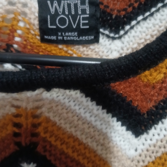 Sweater - Picture 2 of 2